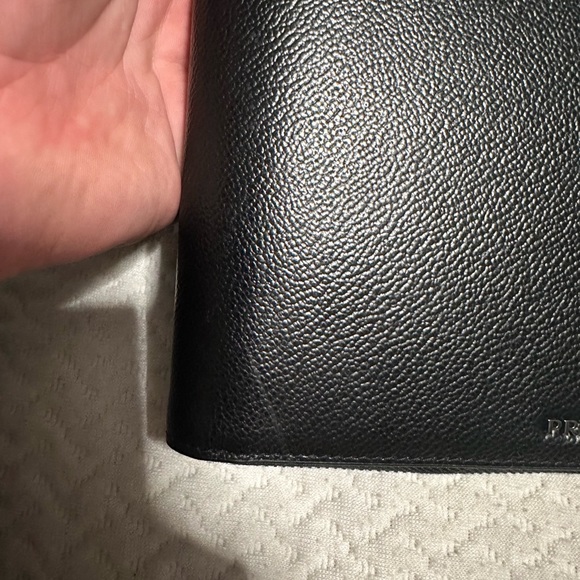 Large Prada Leather Wallet - Picture 7 of 8